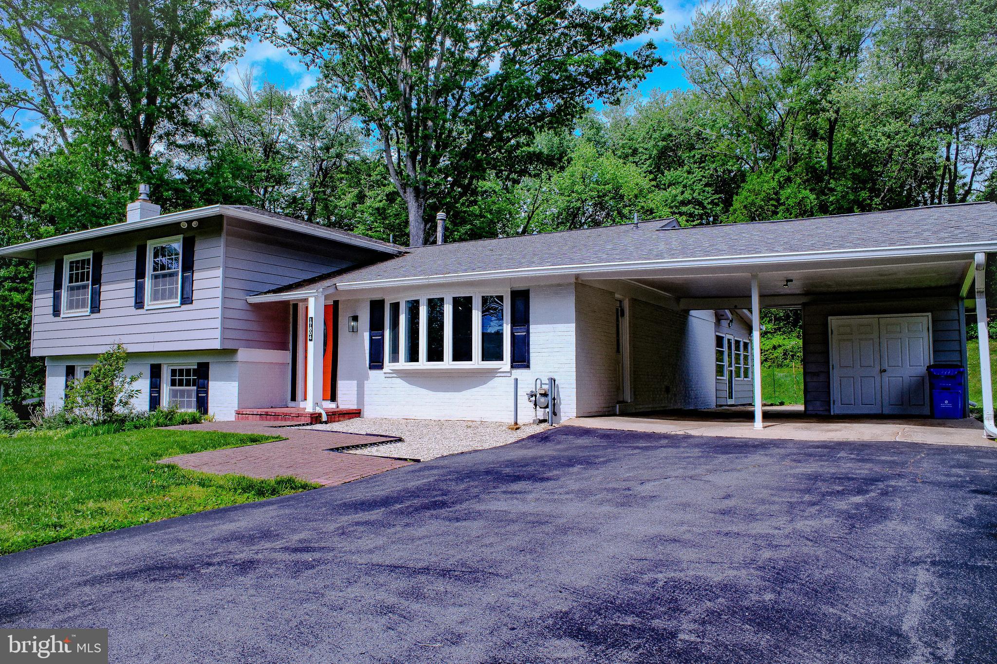 MILL CREEK TOWNE - Residential