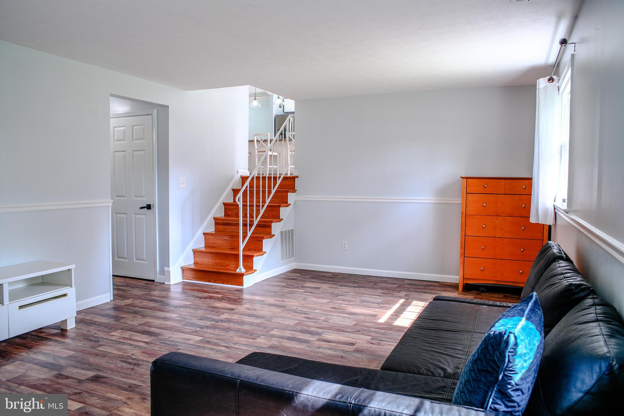MILL CREEK TOWNE - Residential