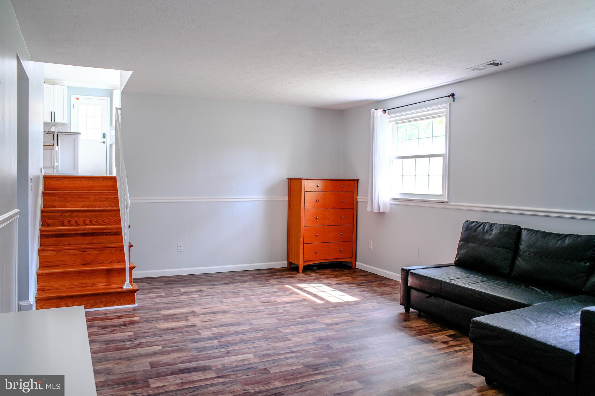 MILL CREEK TOWNE - Residential