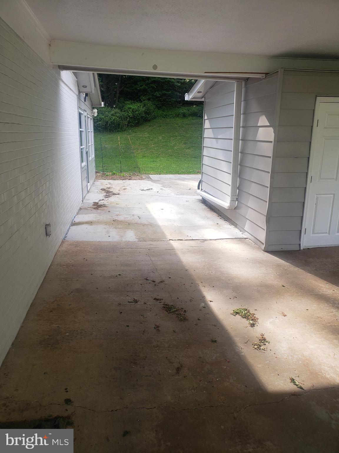 MILL CREEK TOWNE - Residential