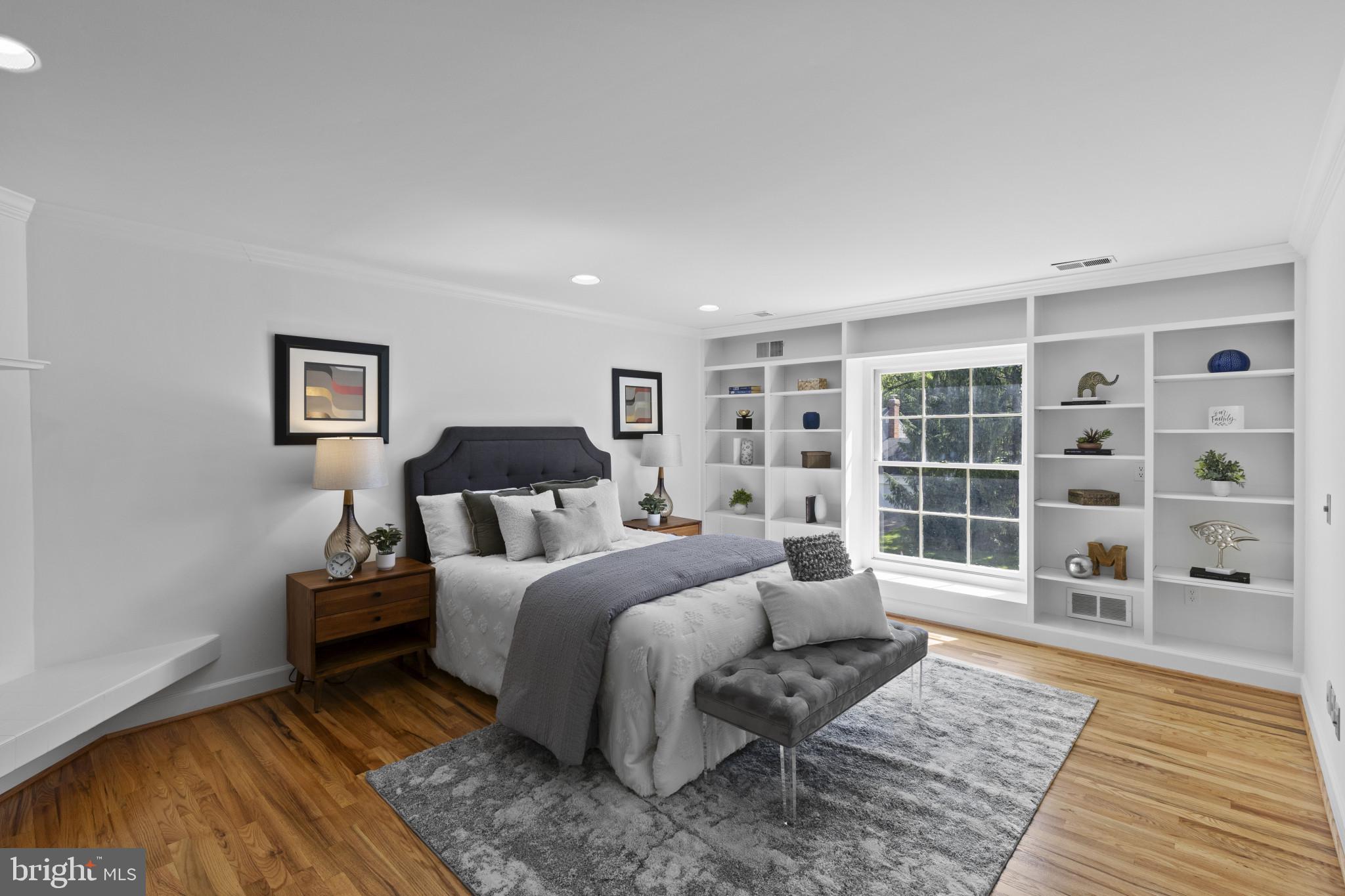 FOX HILLS - Residential