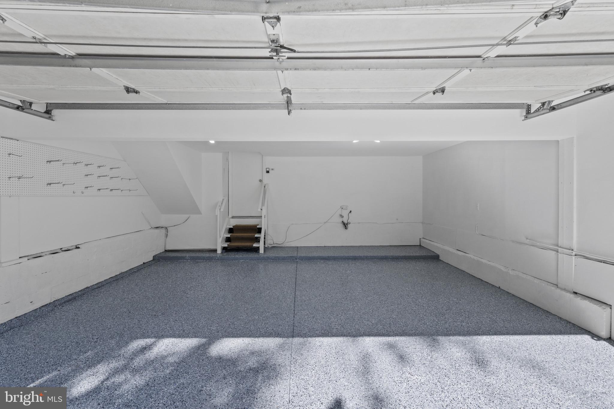 FOX HILLS - Residential