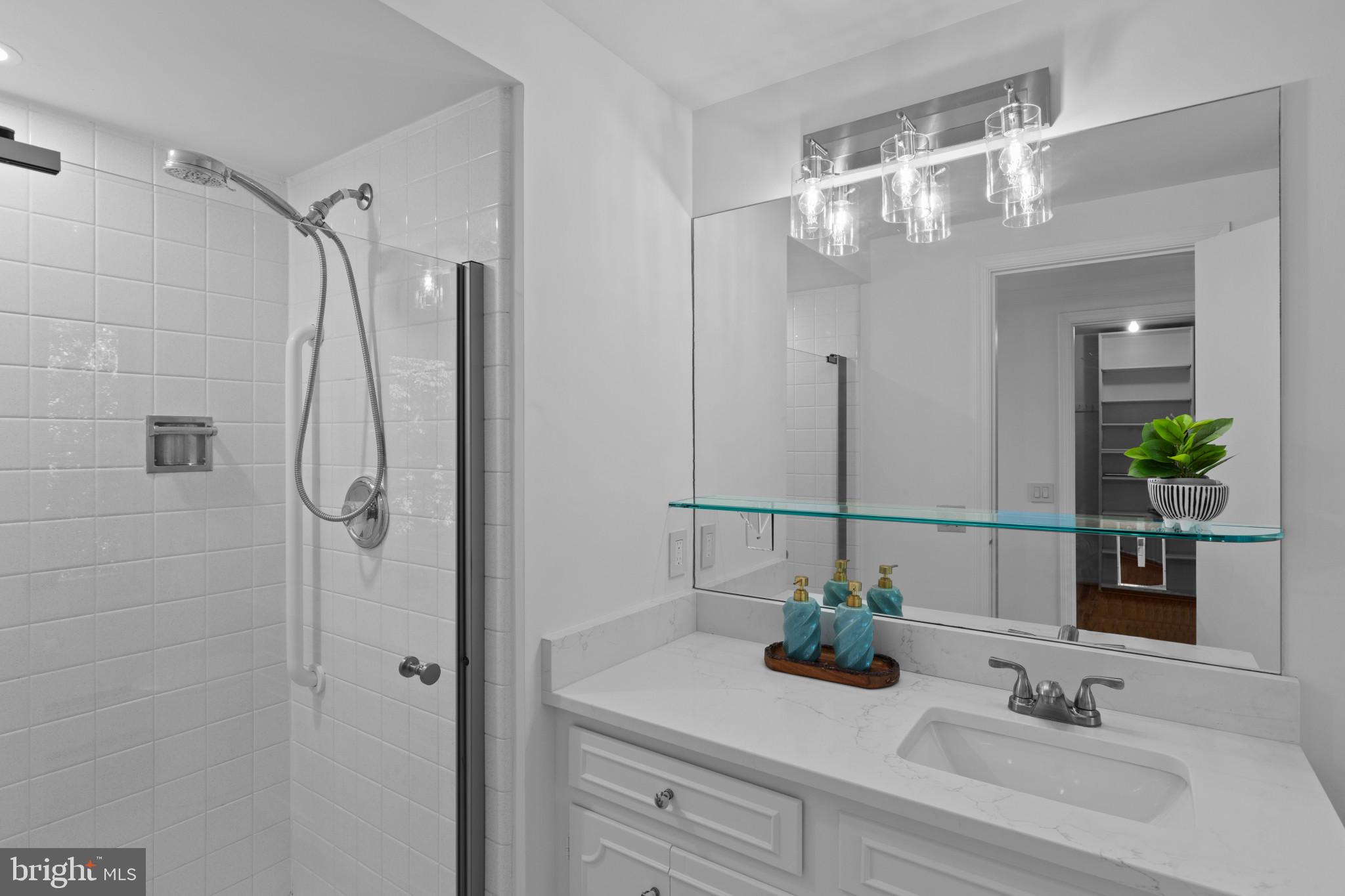 FOX HILLS - Residential