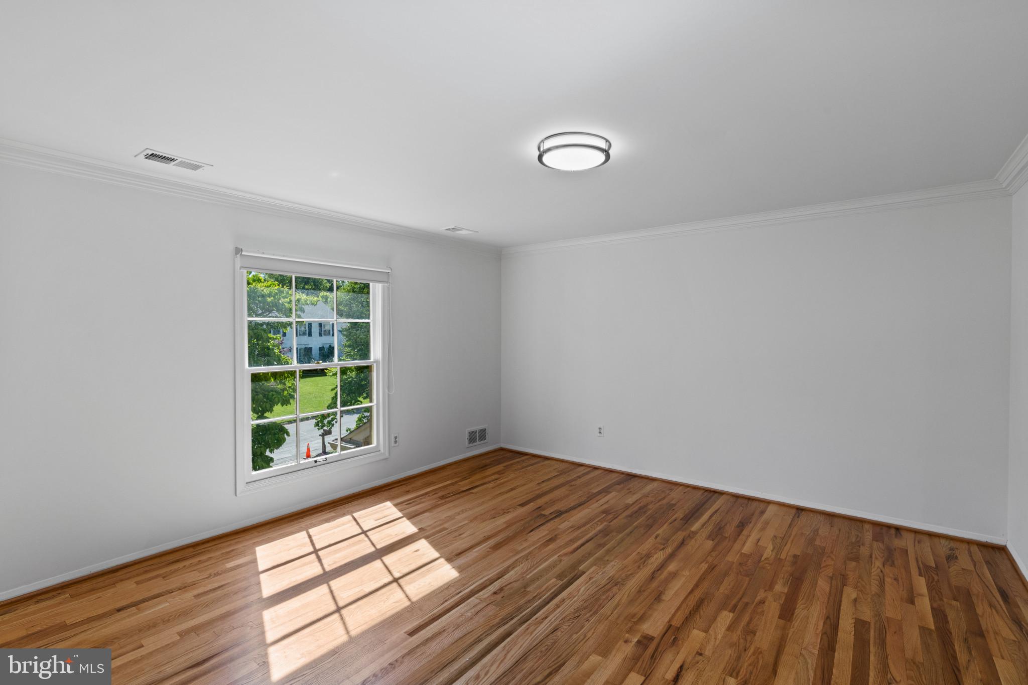 FOX HILLS - Residential