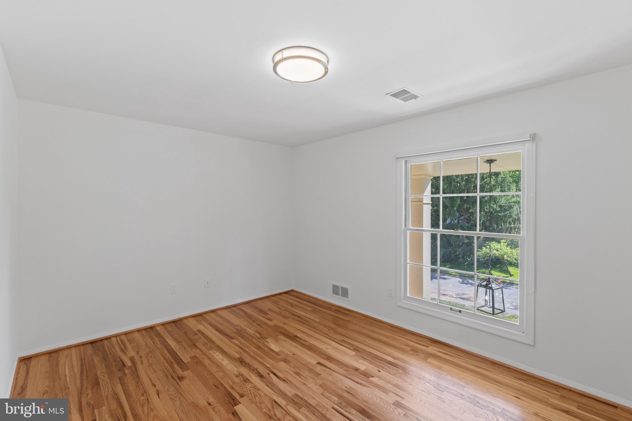 FOX HILLS - Residential