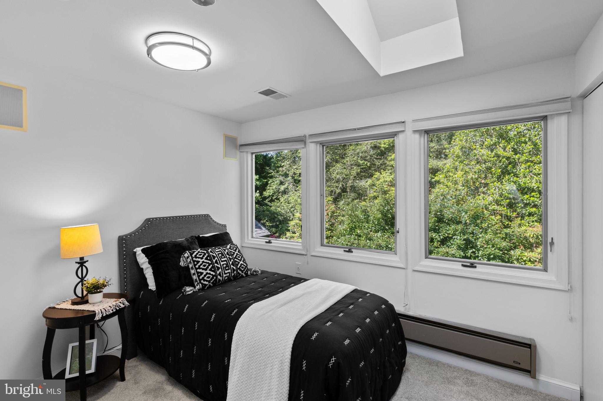 FOX HILLS - Residential