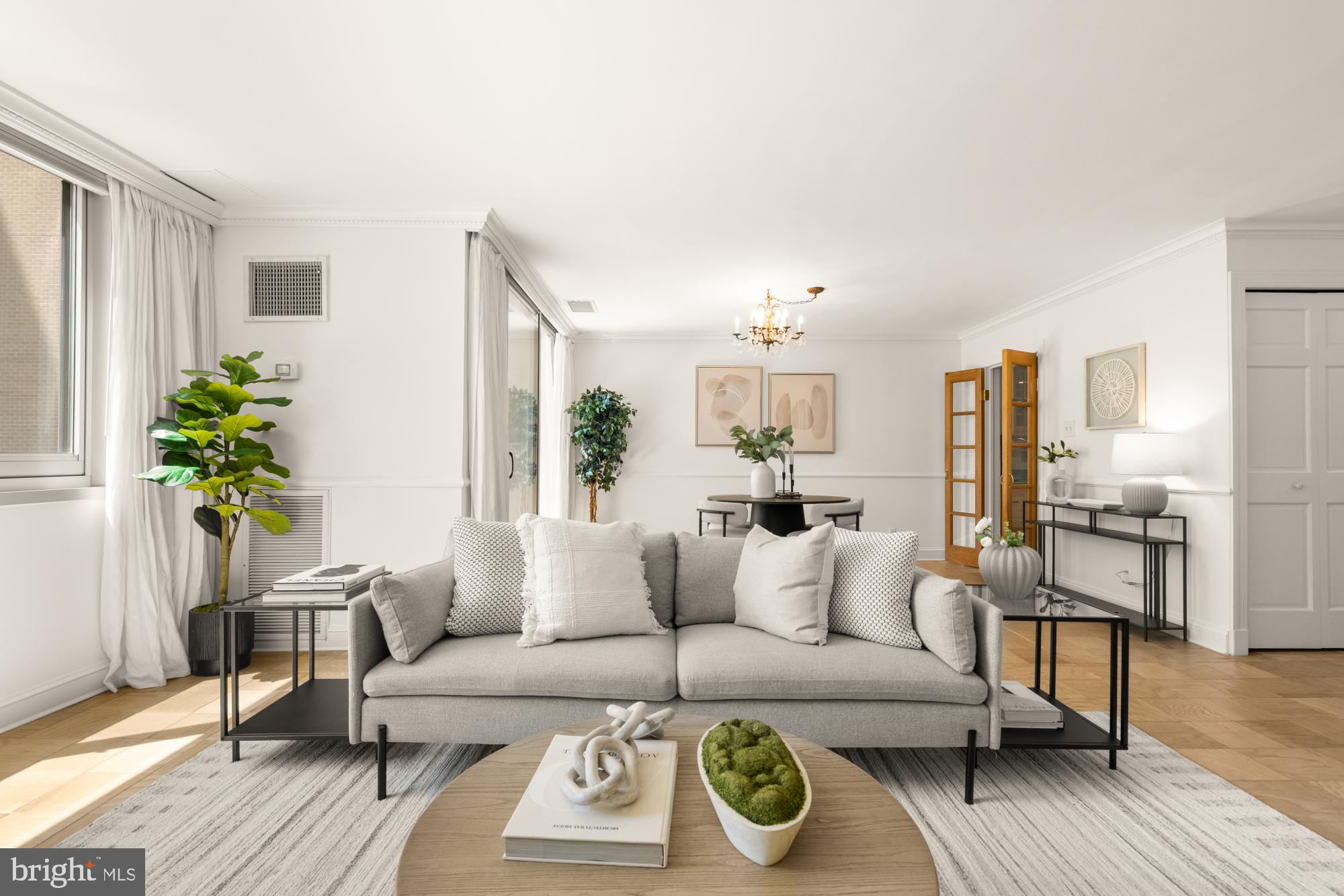 4601 N PARK AVENUE N 104-D