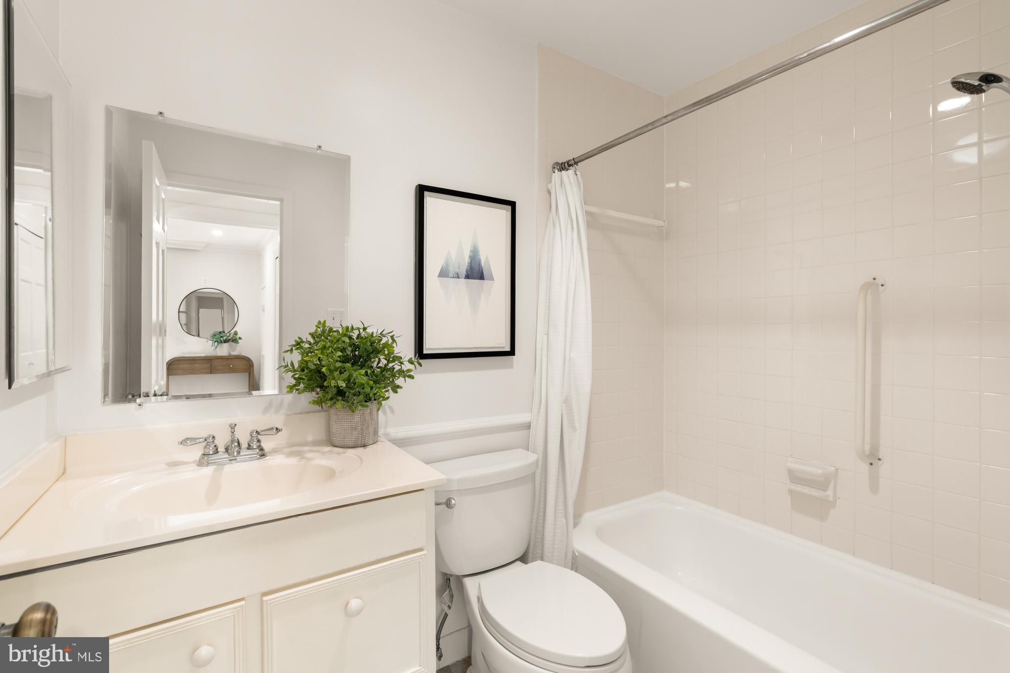 THE ELIZABETH - Residential