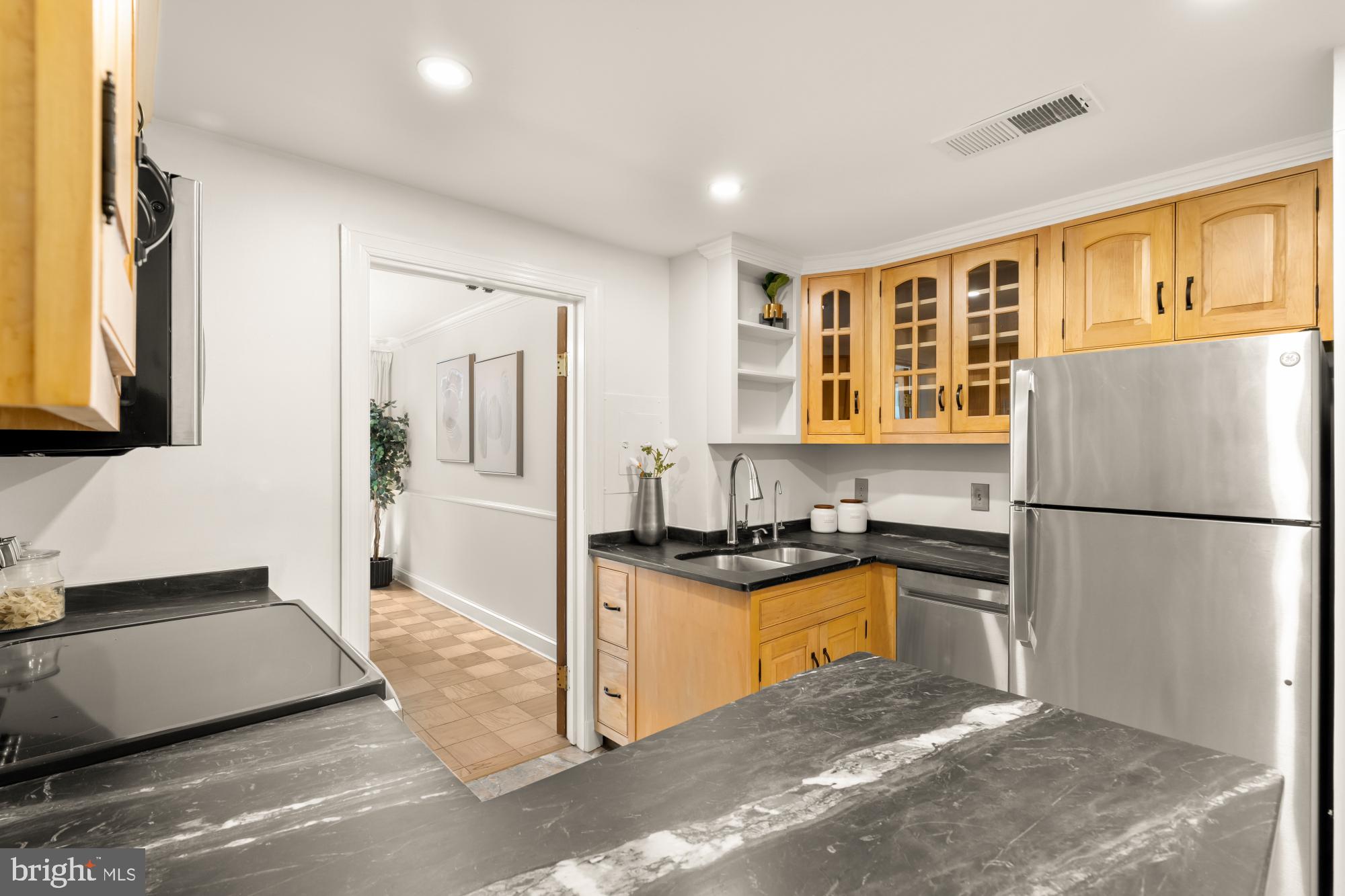 4601 N PARK AVENUE N 104-D