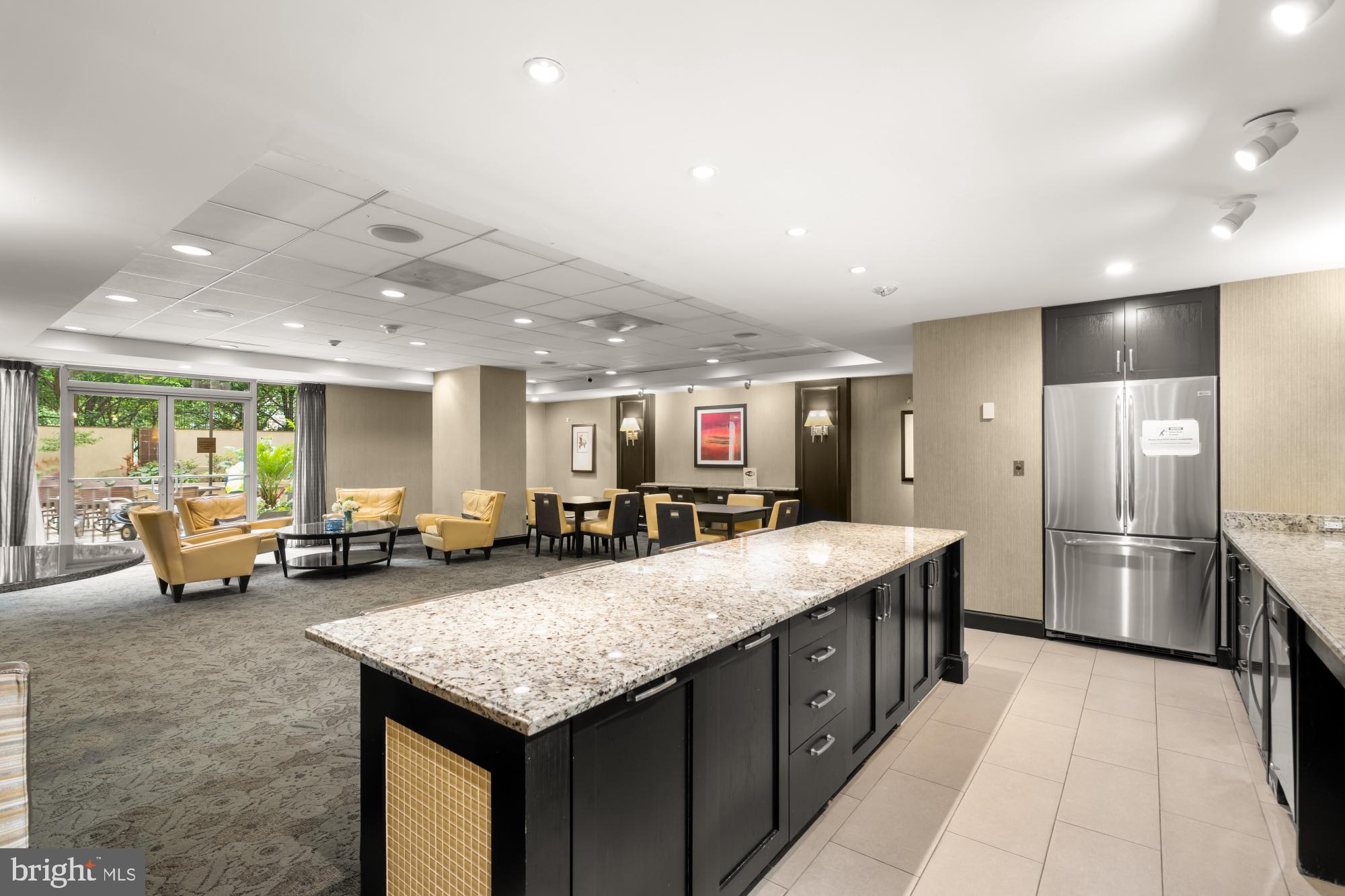 THE ELIZABETH - Residential