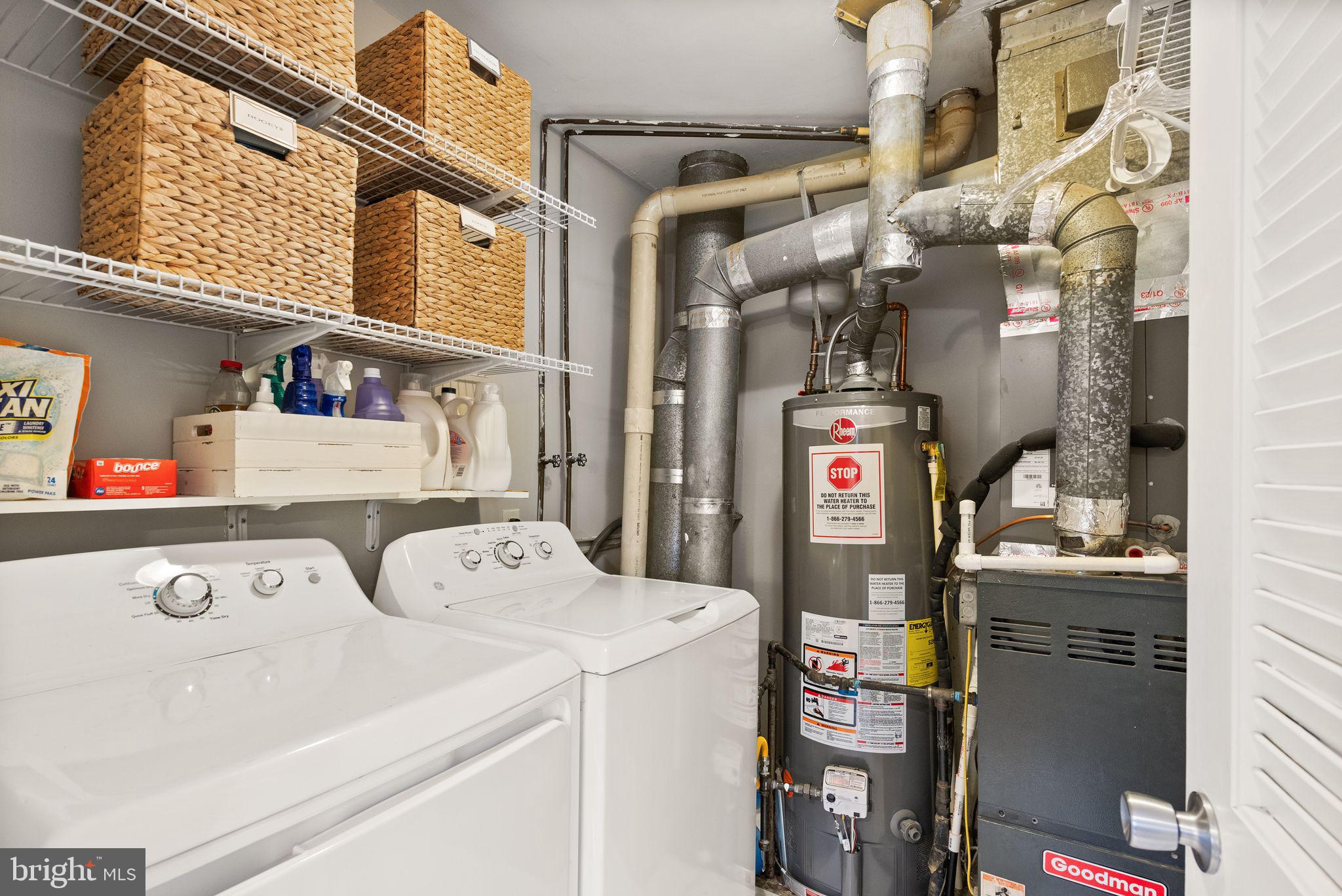 WEST LAWN - Residential