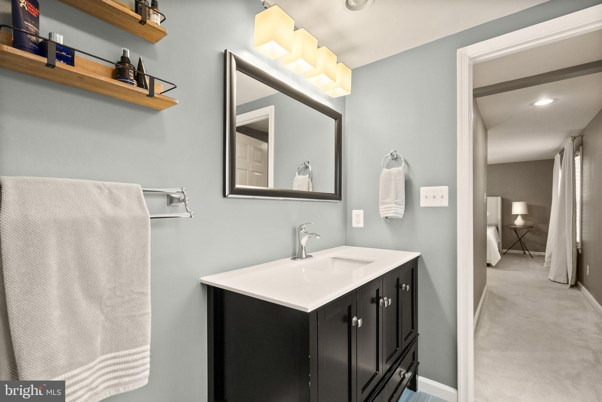 WEST LAWN - Residential