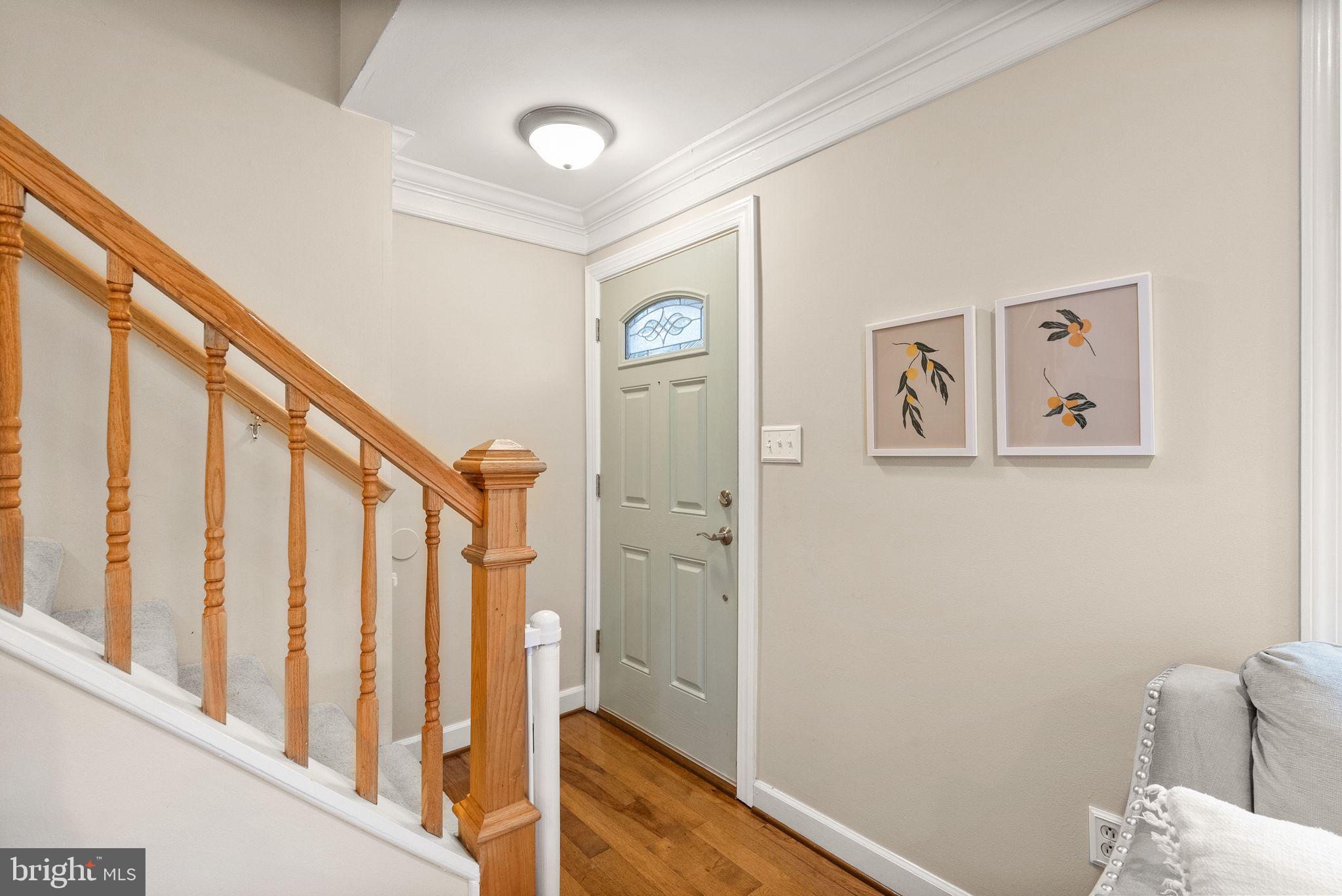 WEST LAWN - Residential