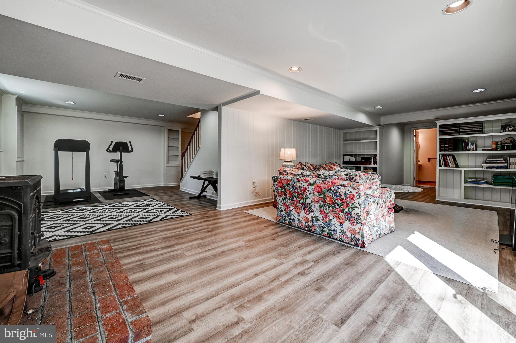 DELLWOOD - Residential