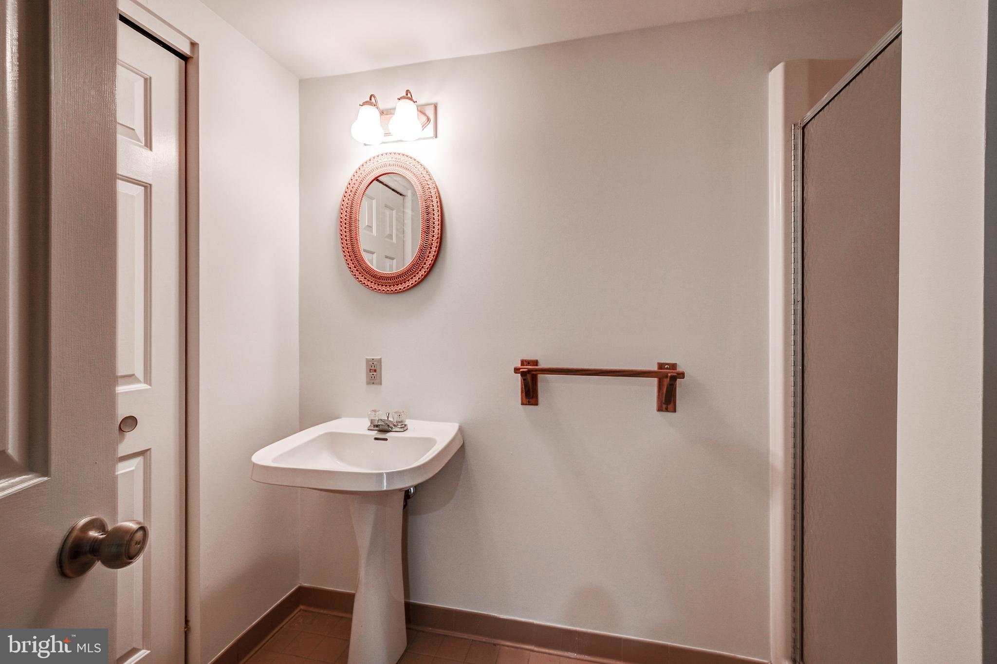 DELLWOOD - Residential