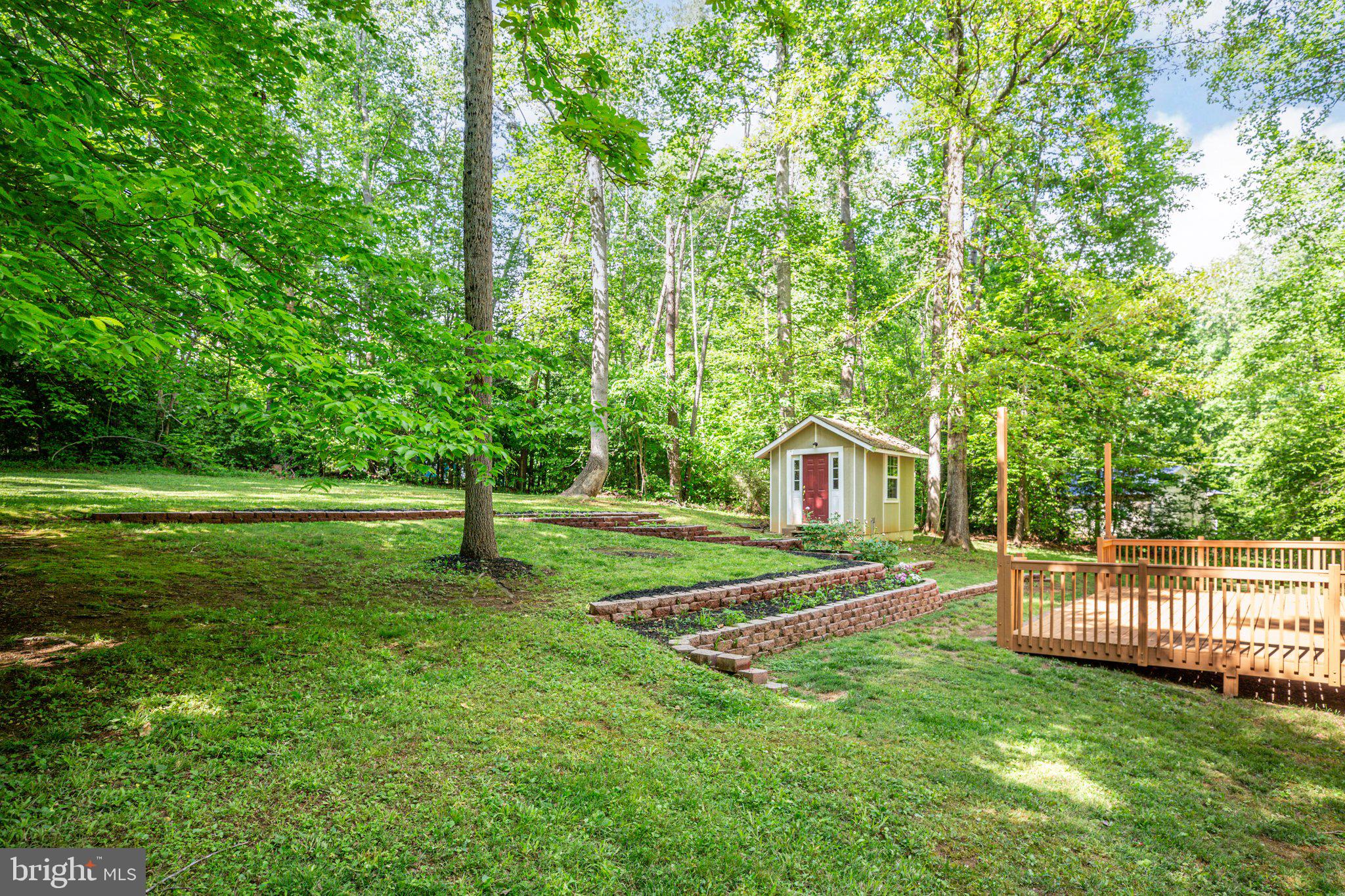 LAKE WILDERNESS - Residential