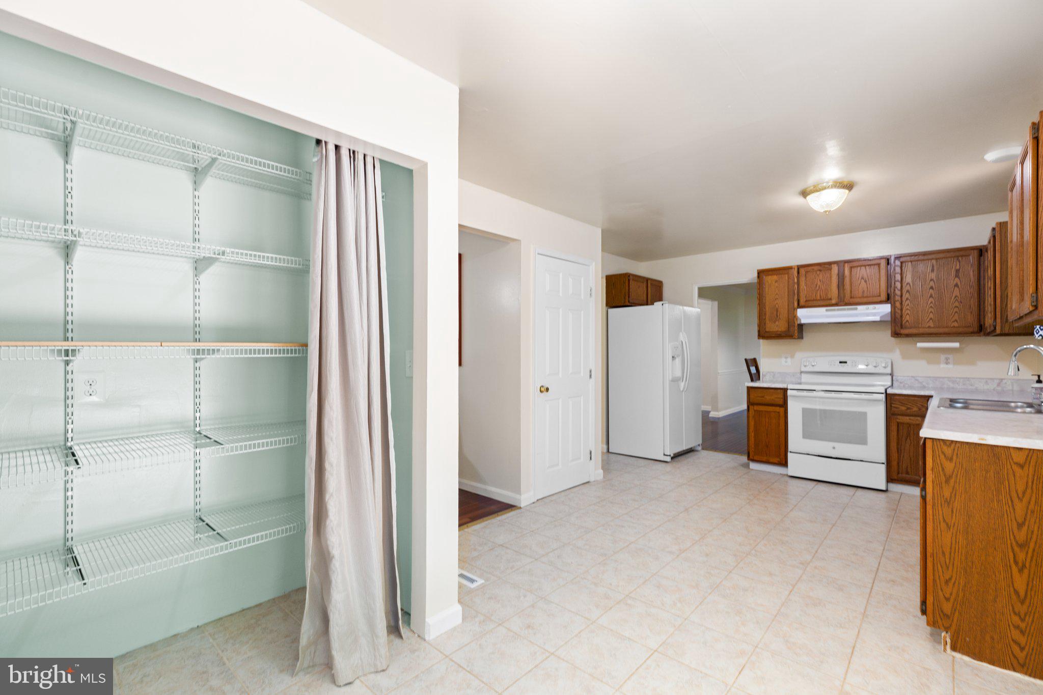 LAKE WILDERNESS - Residential