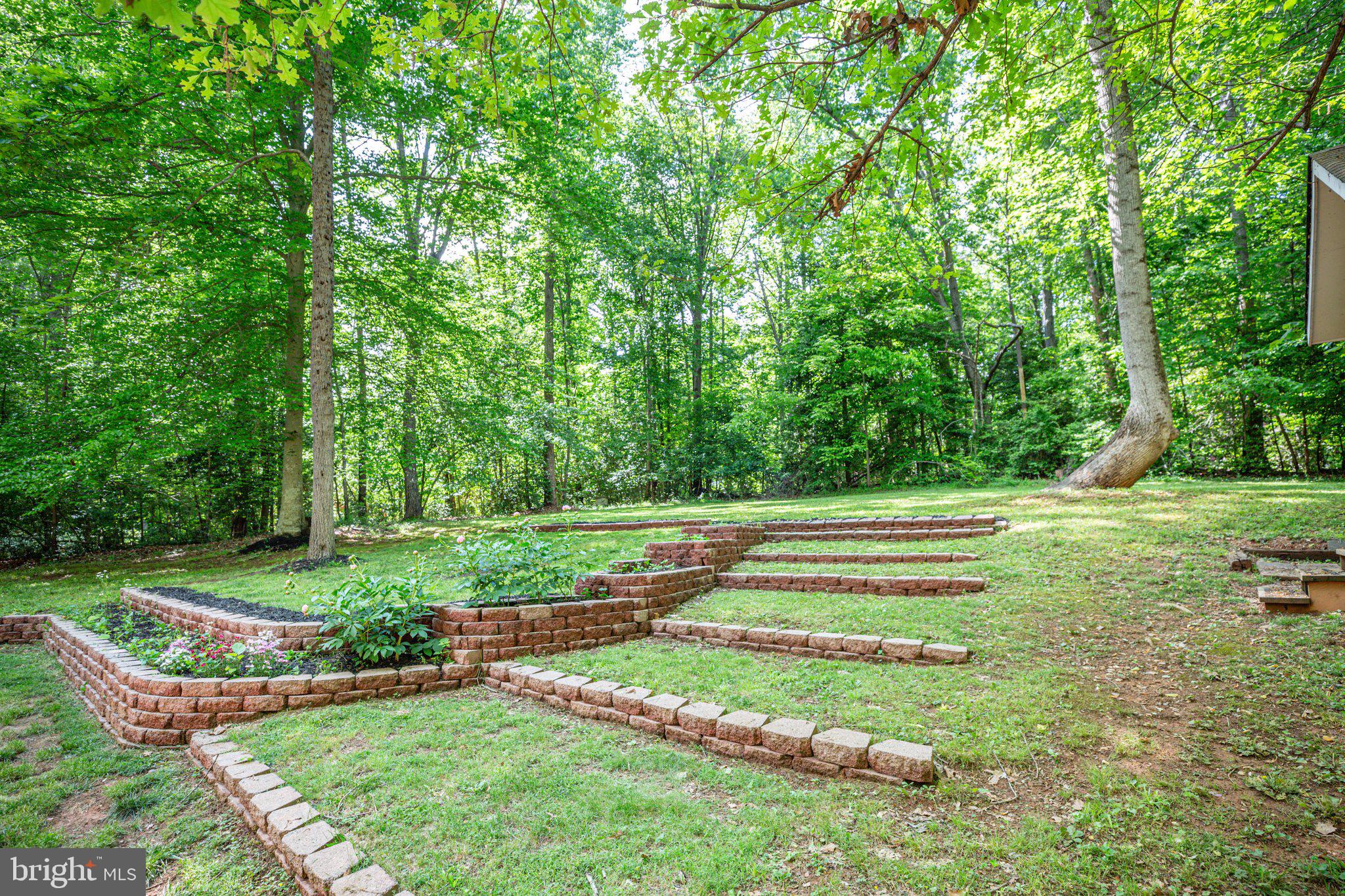 LAKE WILDERNESS - Residential