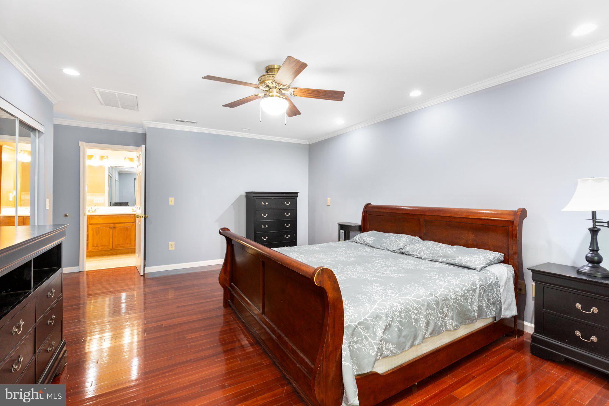 LAKE WILDERNESS - Residential