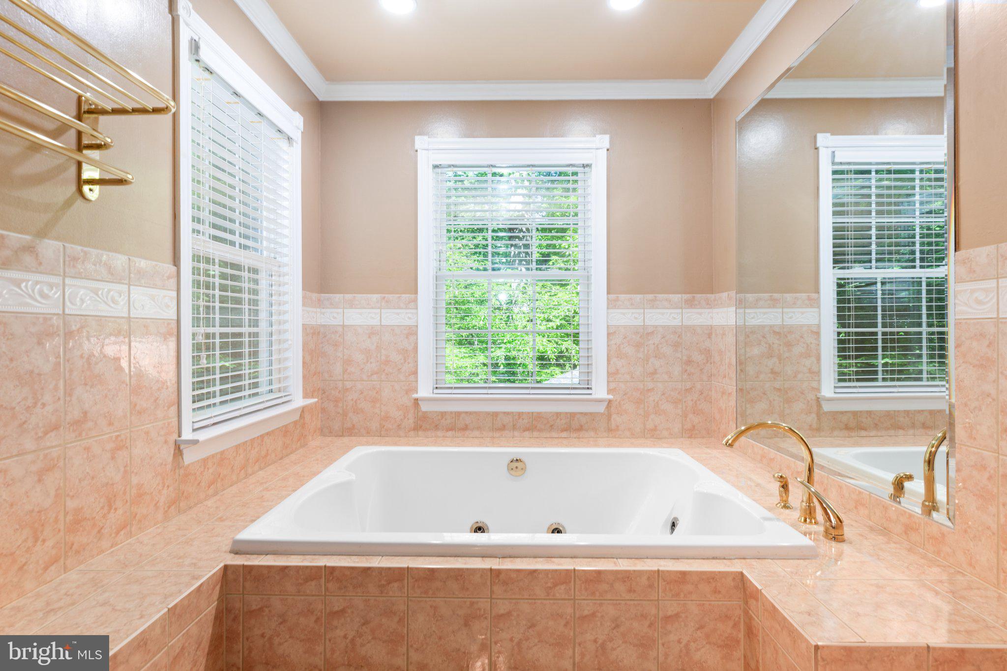 LAKE WILDERNESS - Residential