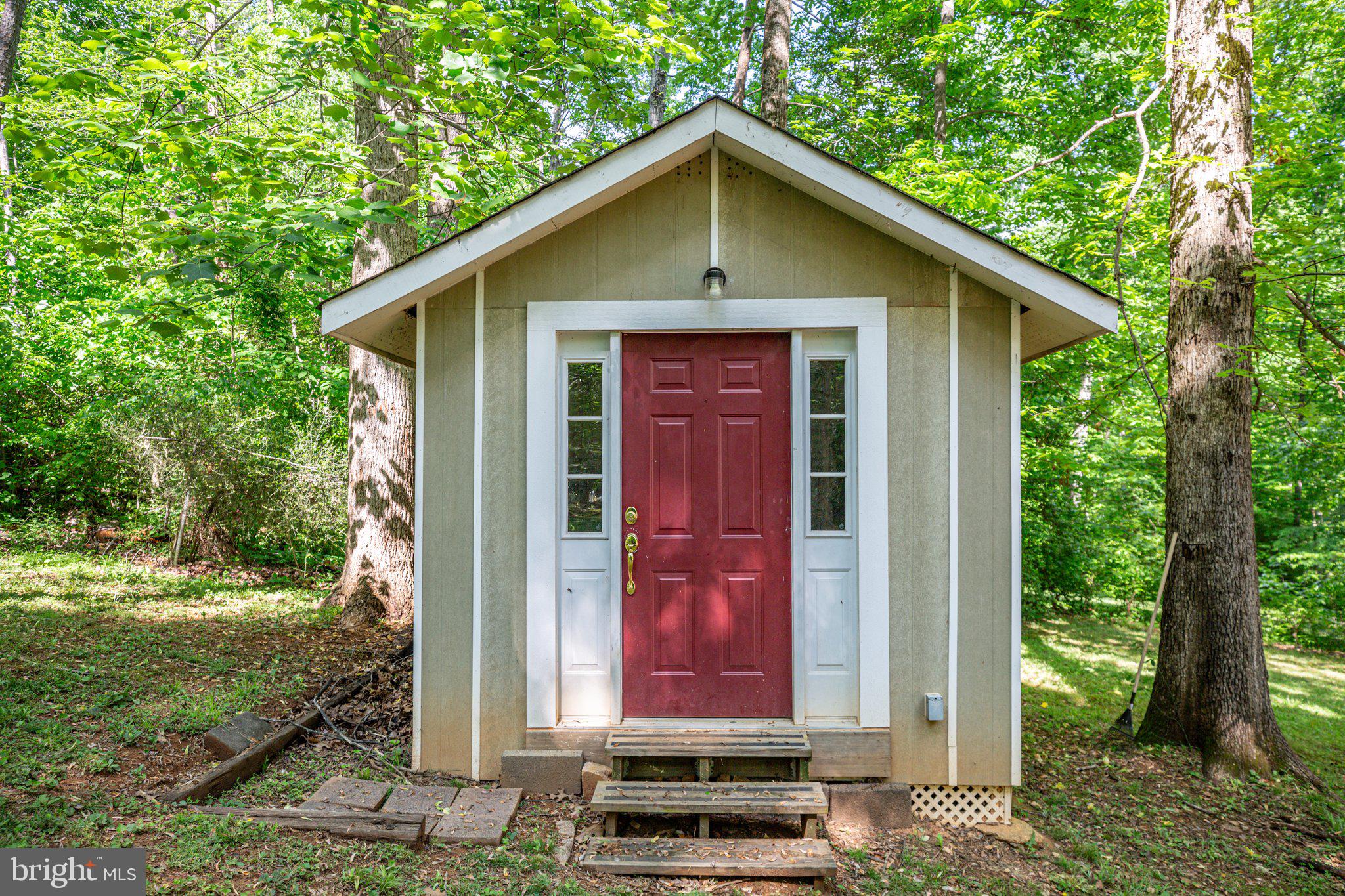 LAKE WILDERNESS - Residential