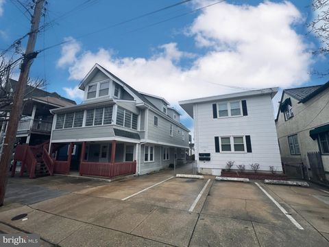 Photo of 115 - 117 W Poplar, WILDWOOD, NJ 08260 (MLS # NJCM2007020)