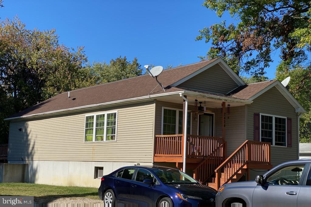 Rare opportunity to own single family home with full walk out basement
