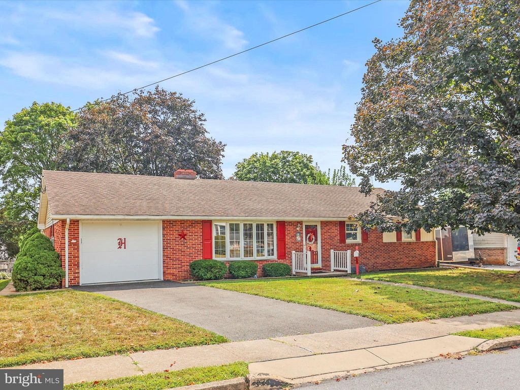 Photo of 452 Fitzpatrick Lane, YORK, PA 17406 (MLS # PAYK2089818)