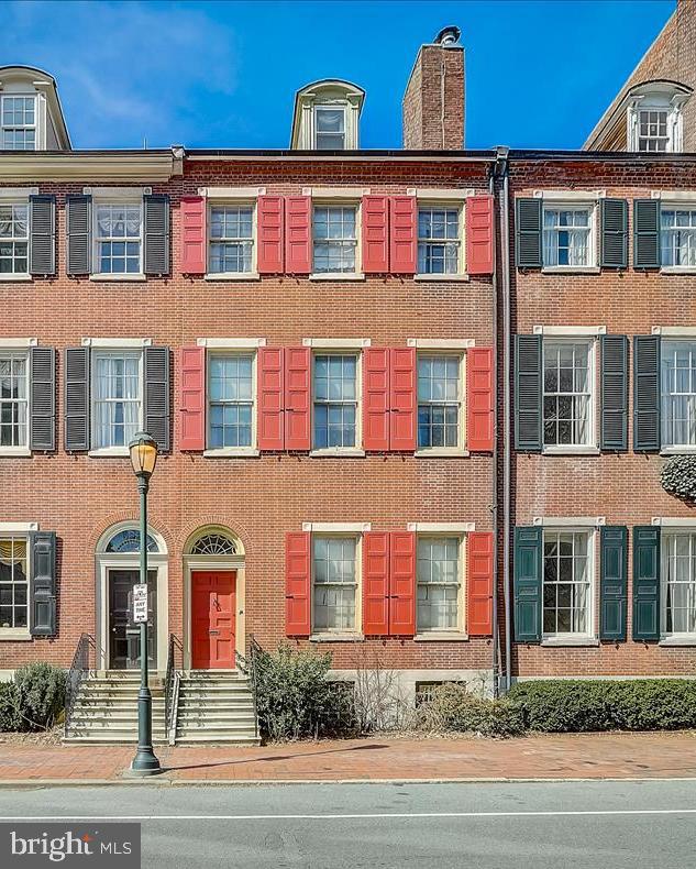 WASHINGTON SQ - Residential