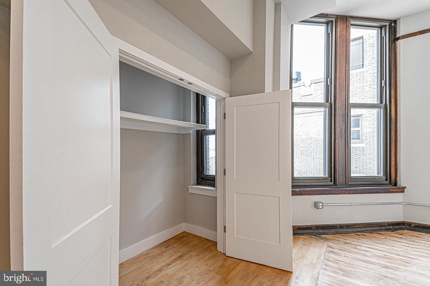 POINT BREEZE - Residential Lease