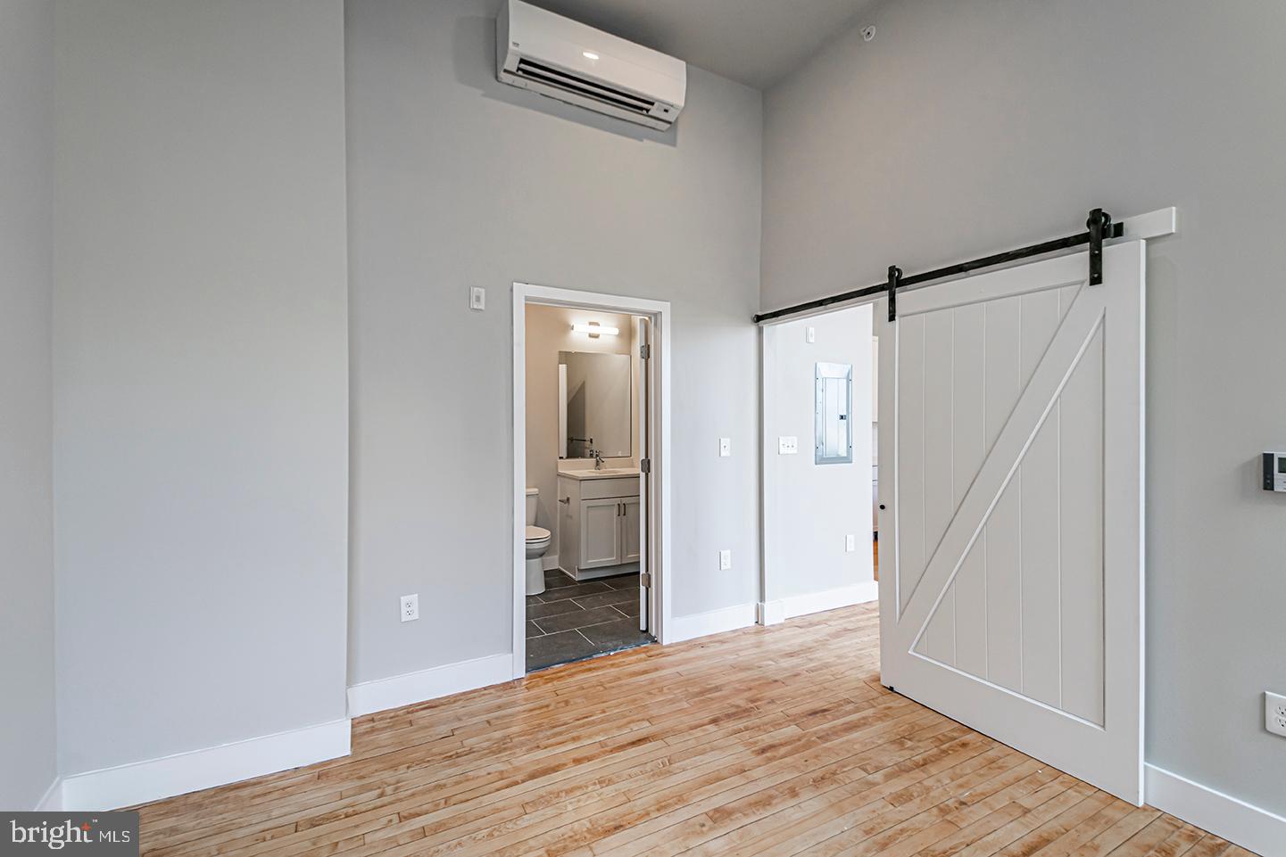 POINT BREEZE - Residential Lease