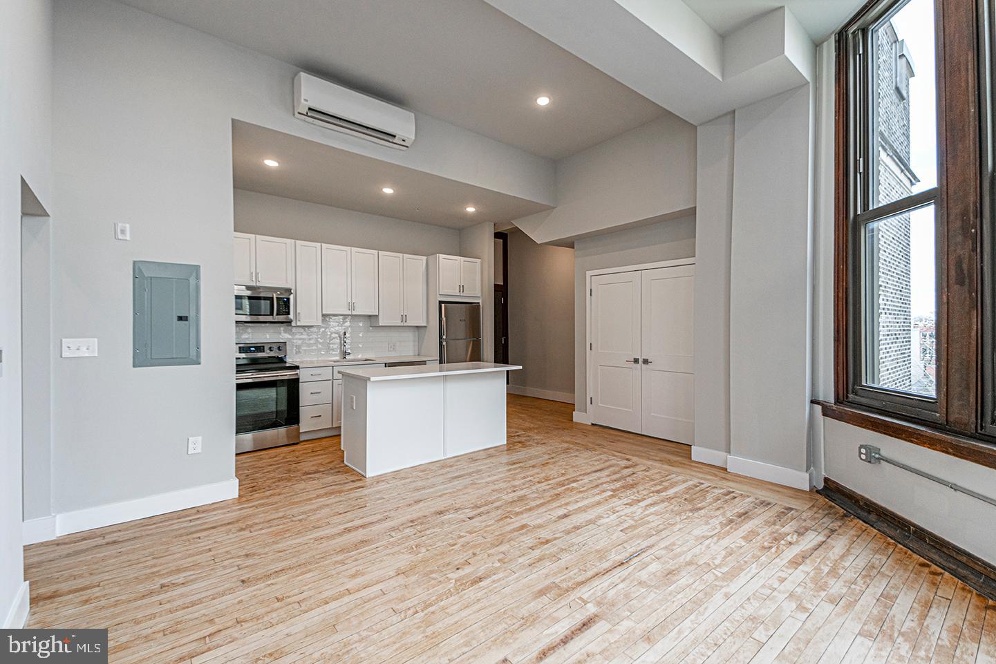 POINT BREEZE - Residential Lease