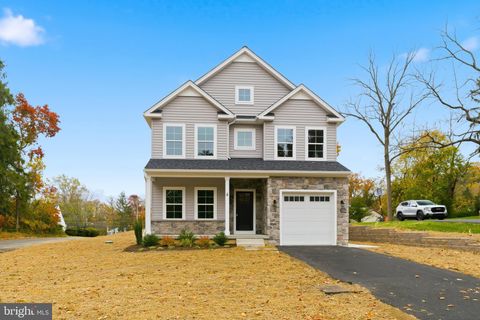 Homes For Sale - 14 Claremont Boulevard<br/> HAVERTOWN, PA 19083