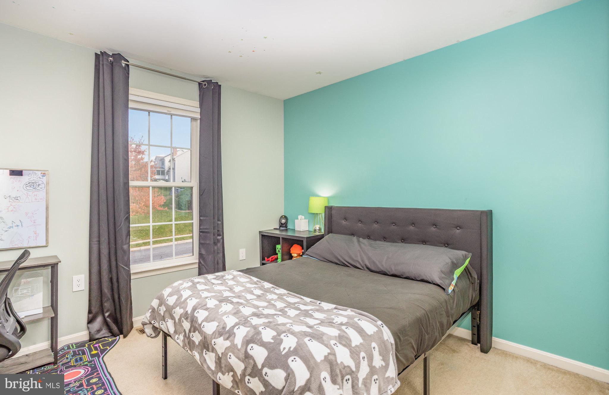 THE HEIGHTS OF BEACON HILL - Residential