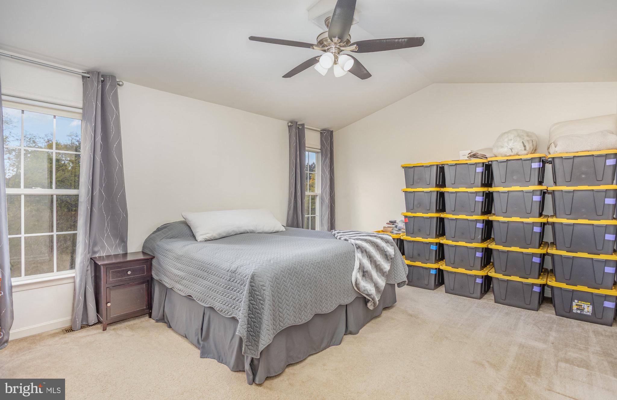 THE HEIGHTS OF BEACON HILL - Residential