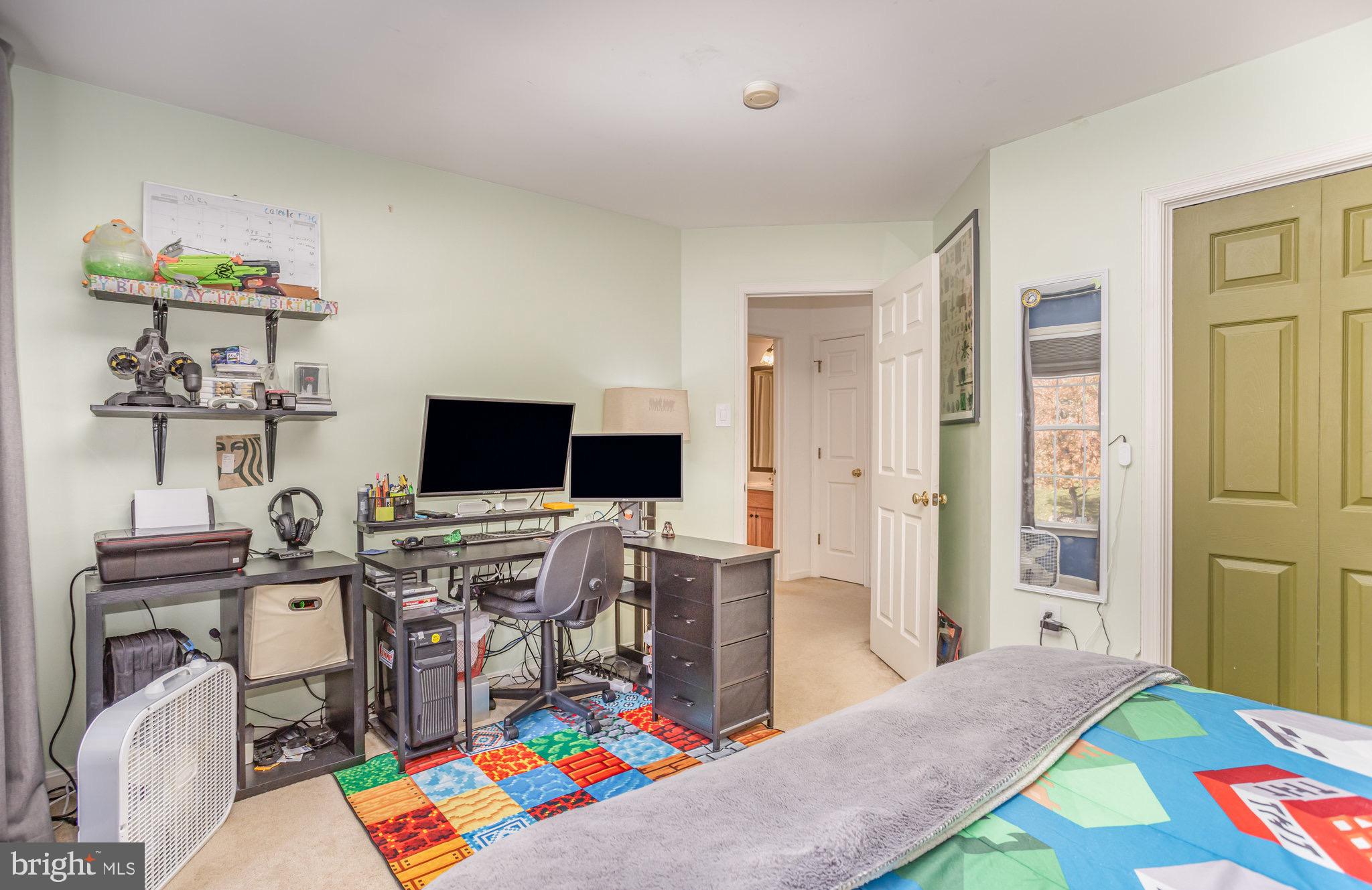 THE HEIGHTS OF BEACON HILL - Residential