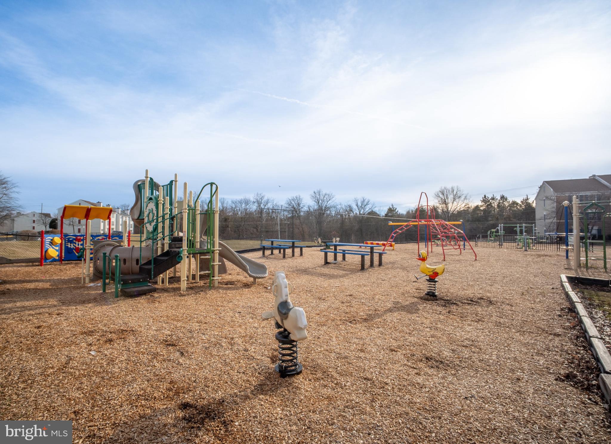 FOX CHAPEL AT TUDOR KNOLLS - Residential