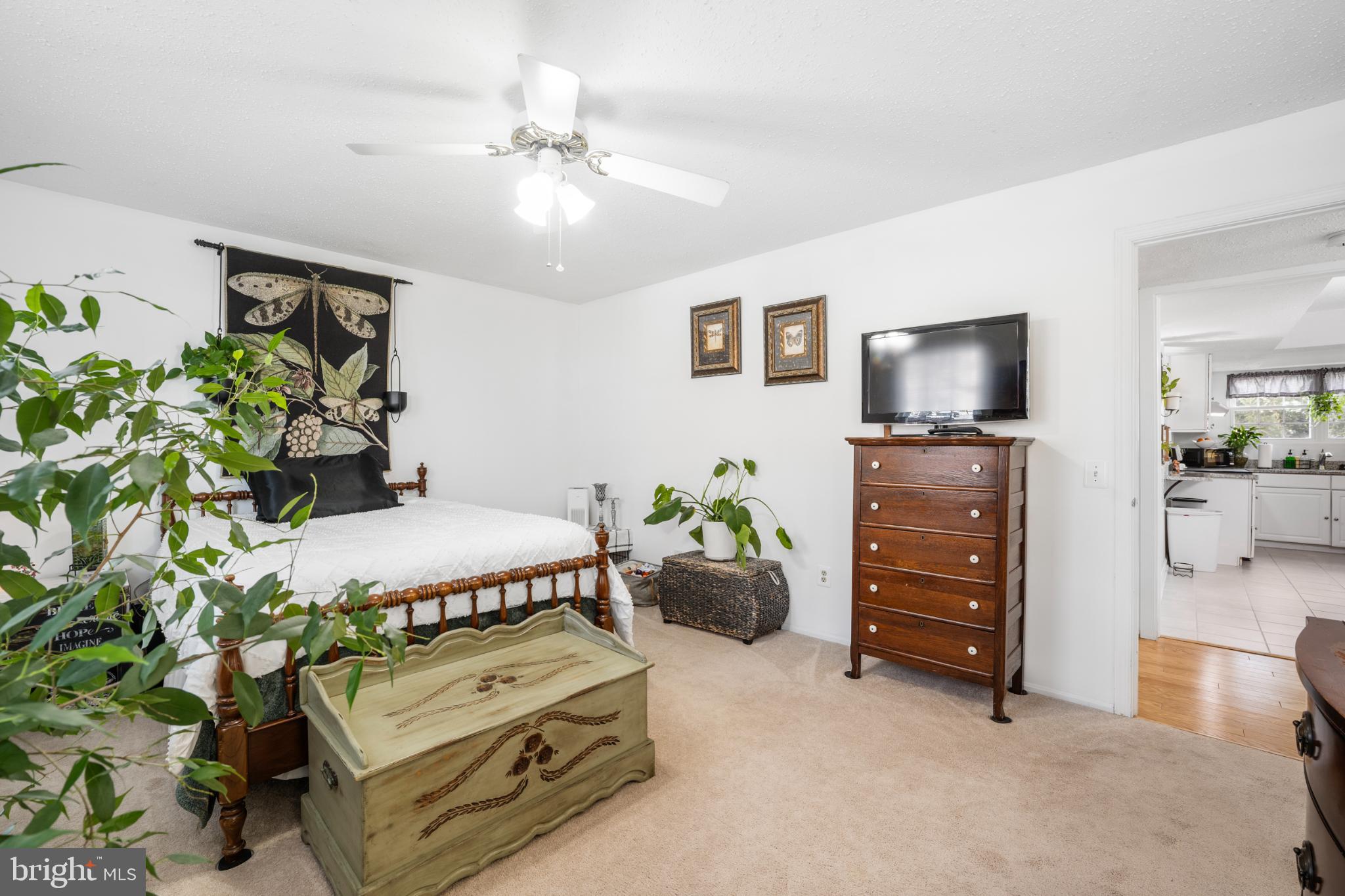 FOX CHAPEL AT TUDOR KNOLLS - Residential