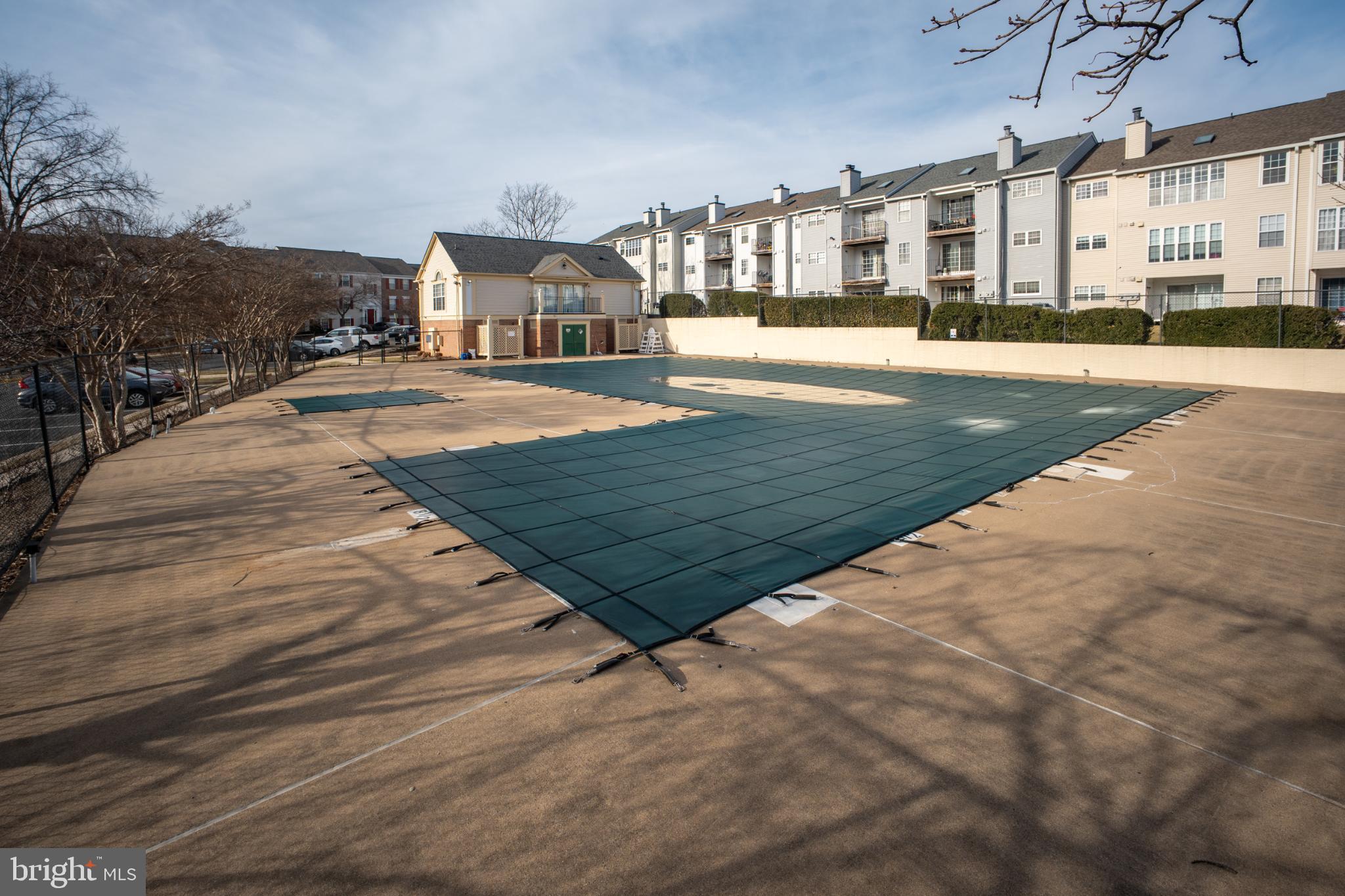 FOX CHAPEL AT TUDOR KNOLLS - Residential