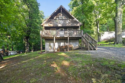 Homes For Sale - 205 Alpine Drive<br/> FRONT ROYAL, VA 22630
