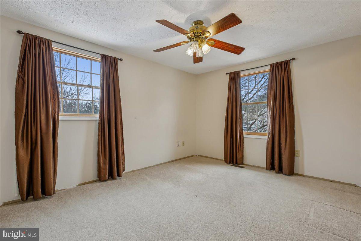 MILL CREEK SOUTH - Residential