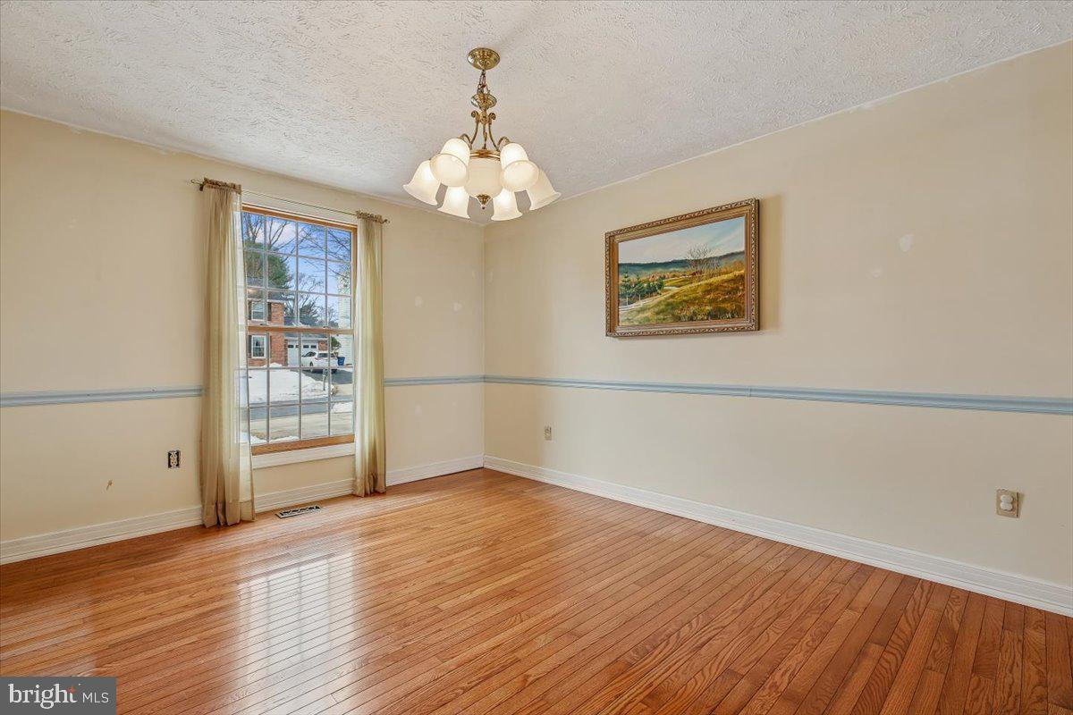 17105 BARNSTABLE DRIVE