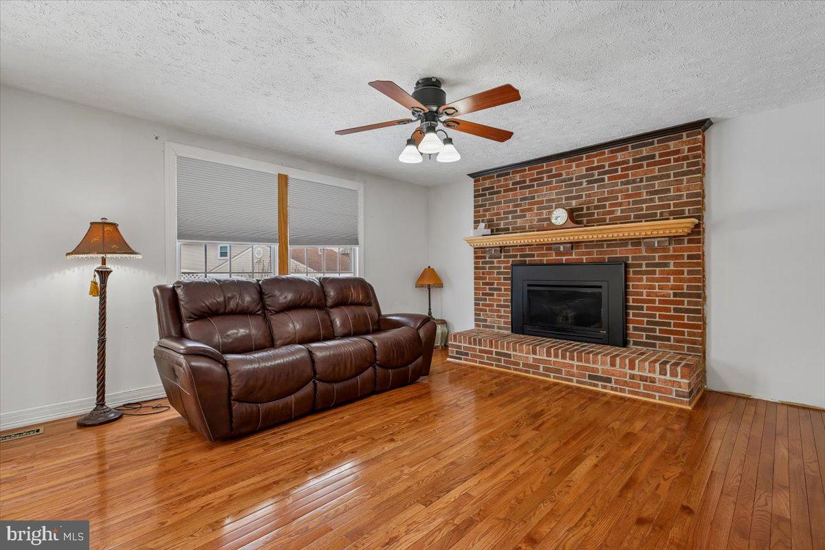 MILL CREEK SOUTH - Residential