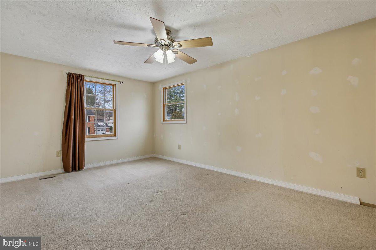 MILL CREEK SOUTH - Residential