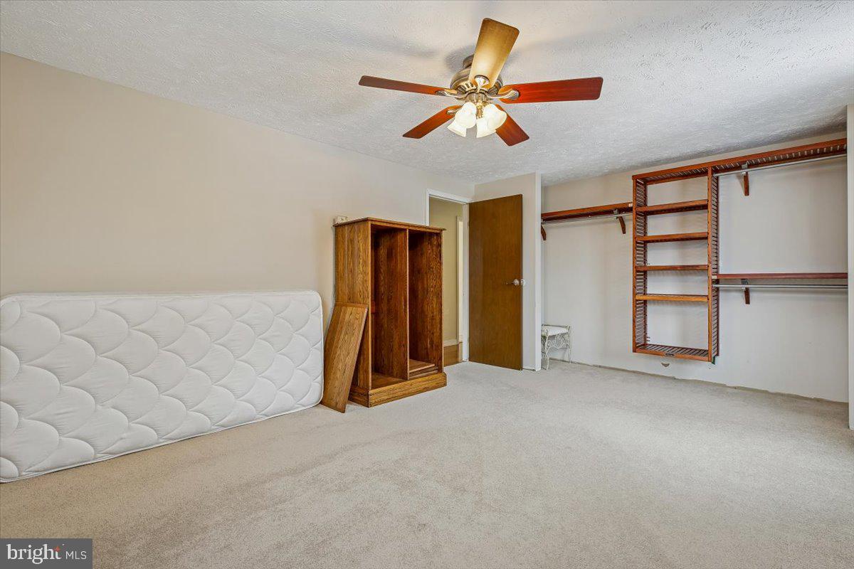 MILL CREEK SOUTH - Residential