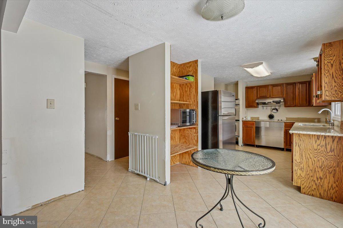 MILL CREEK SOUTH - Residential