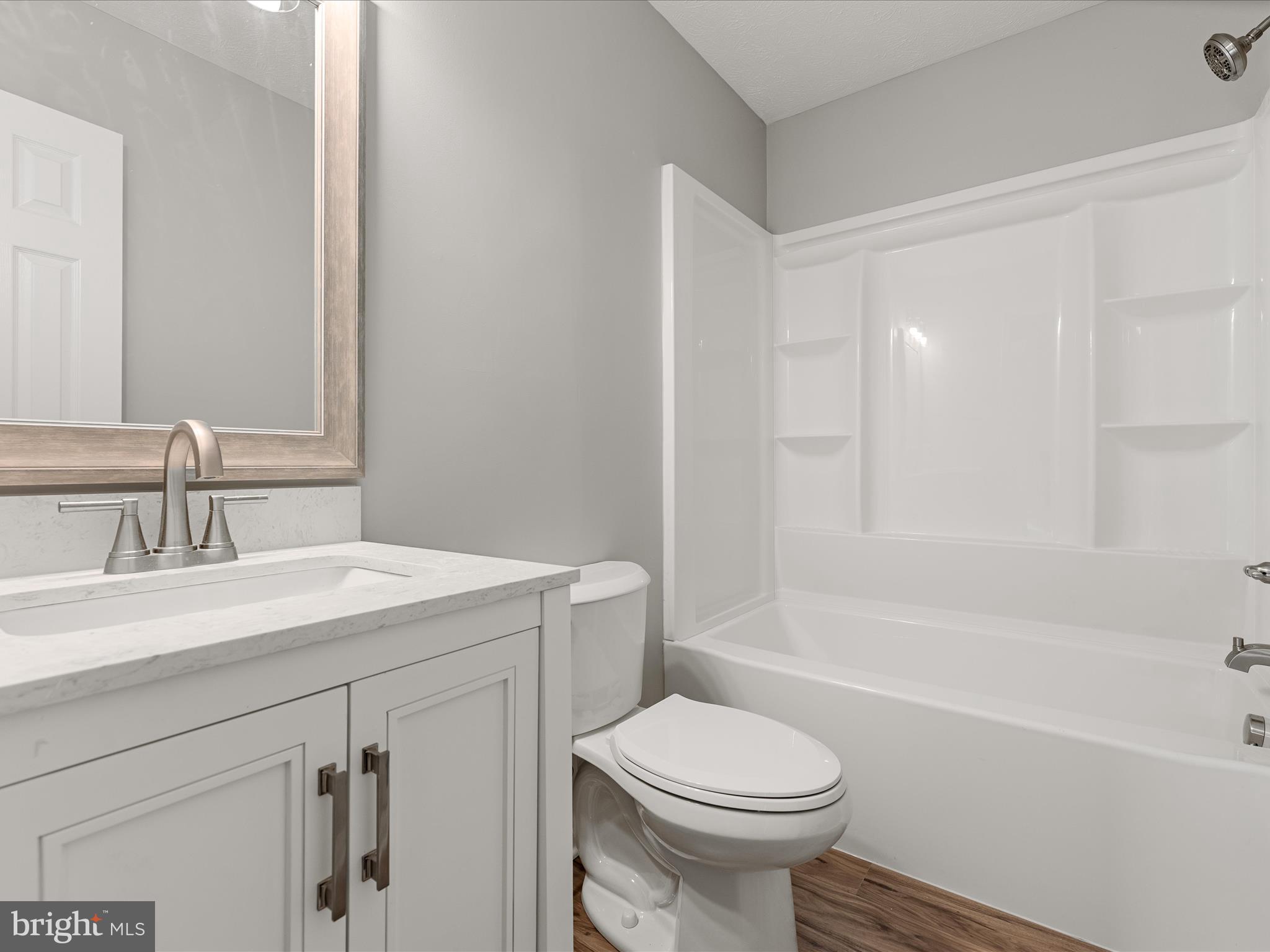 MEADOWBROOK VILLAGE - Residential