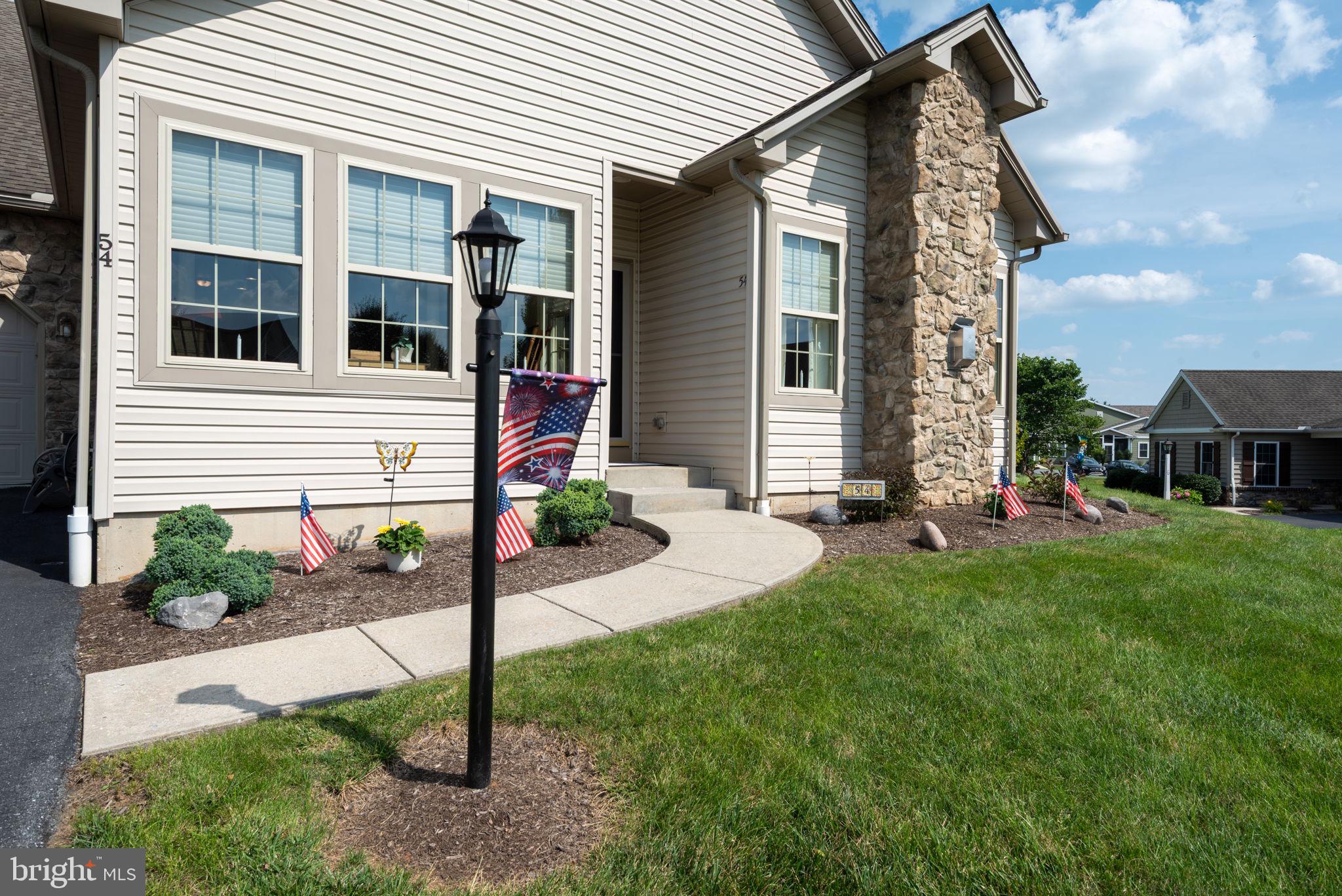 54 S VILLAGE CIRCLE