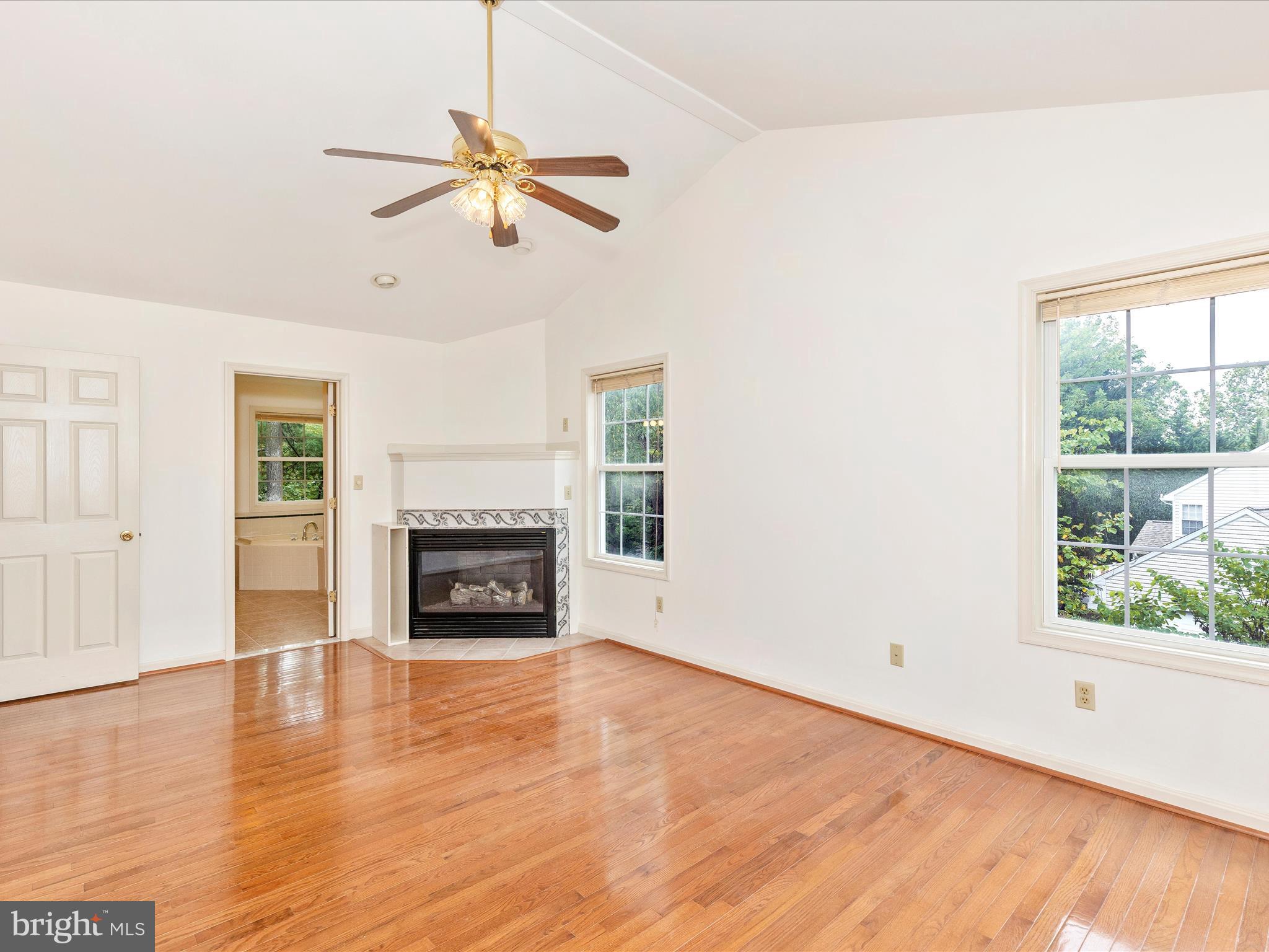 318 COPPER OAKS DRIVE