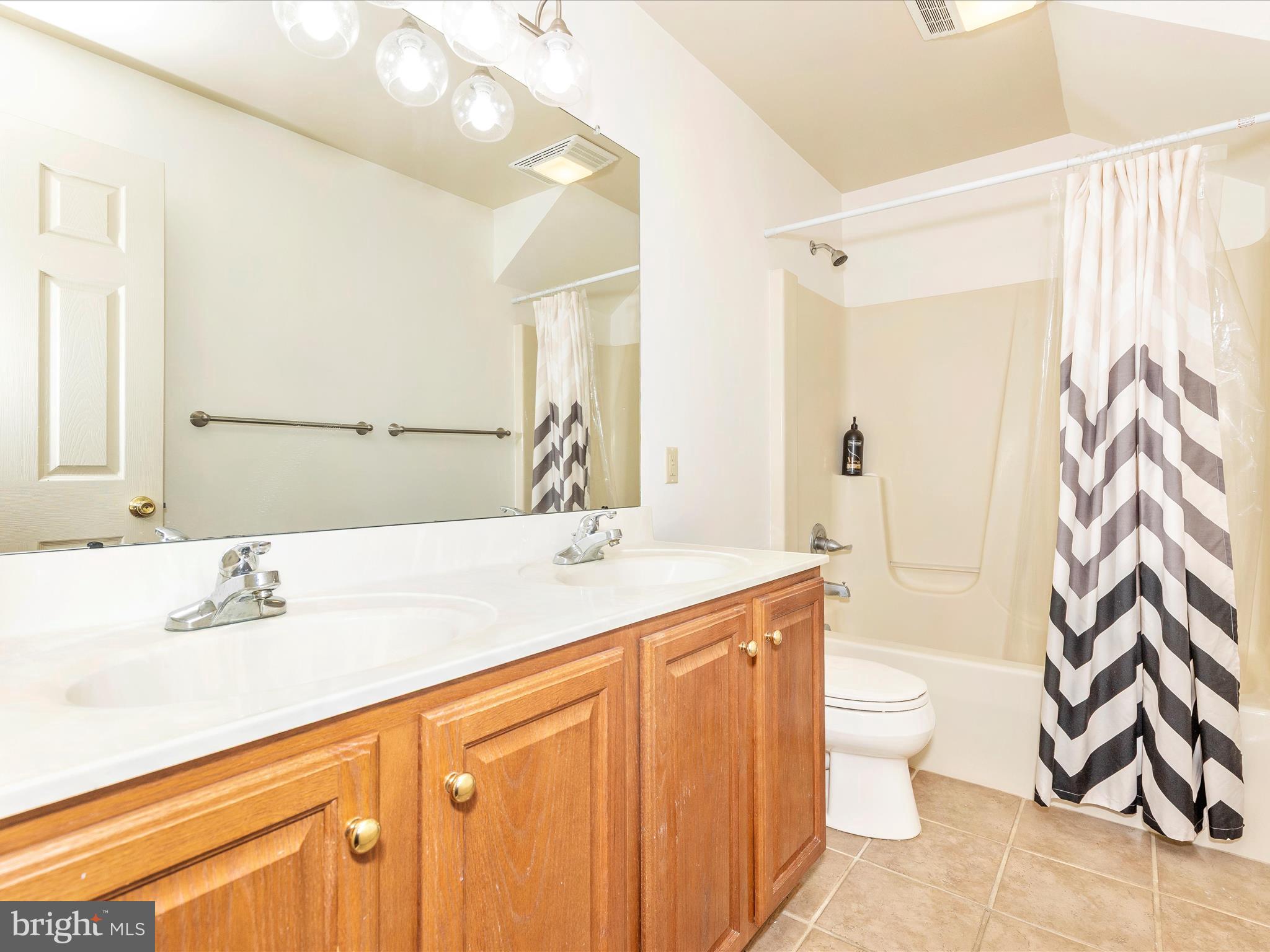 COPPER OAKS - Residential